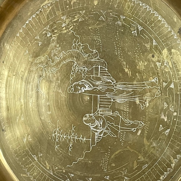 Beautiful eastern tabletop/platter. Folding custom hexagonal stand included - Picture 2 of 2